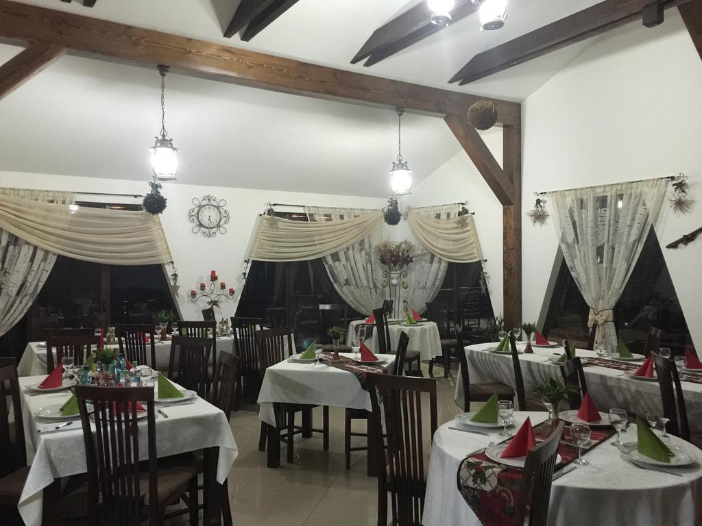 Hotel Roua Voronetului Gura Humorului Exterior foto